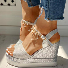 Load image into Gallery viewer, Summer Sandals Bead Studded