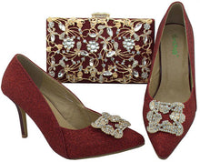 Load image into Gallery viewer, Purple Italian Shoes with Matching Bags