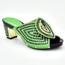 Load image into Gallery viewer, Italian Shoes with Matching Bag