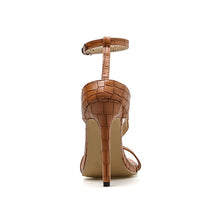 Load image into Gallery viewer, Thong Sandals