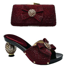 Load image into Gallery viewer, Italian Shoes with Matching Bags