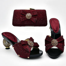 Load image into Gallery viewer, Italian Shoes with Matching Bags