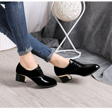 Load image into Gallery viewer, Luxury Designer Shoes Women Pumps
