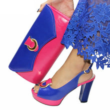 Load image into Gallery viewer, Italian Ladies Shoes and Bag