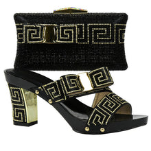 Load image into Gallery viewer, Italian Shoes and Handbag