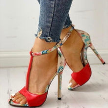 Load image into Gallery viewer, T-Strap Floral Print Sandals