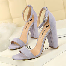 Load image into Gallery viewer, Summer Flock Block Sandals