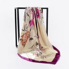 Load image into Gallery viewer, Silk Scarves Women Square Head