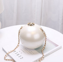 Load image into Gallery viewer, Round Pearl Hand Bag Ladies White Evening Clutch Bags